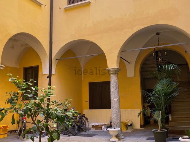 Appartamento in vendita di 110 m² in Via Serafini
