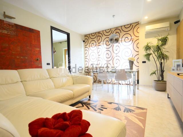 Appartamento in vendita di 110 m² in Via Sergio Leone