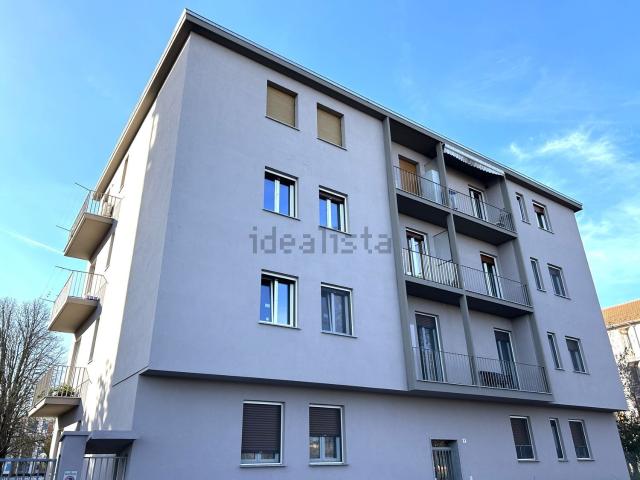 Appartamento in vendita di 110 m² in Via silvio pellico, 9