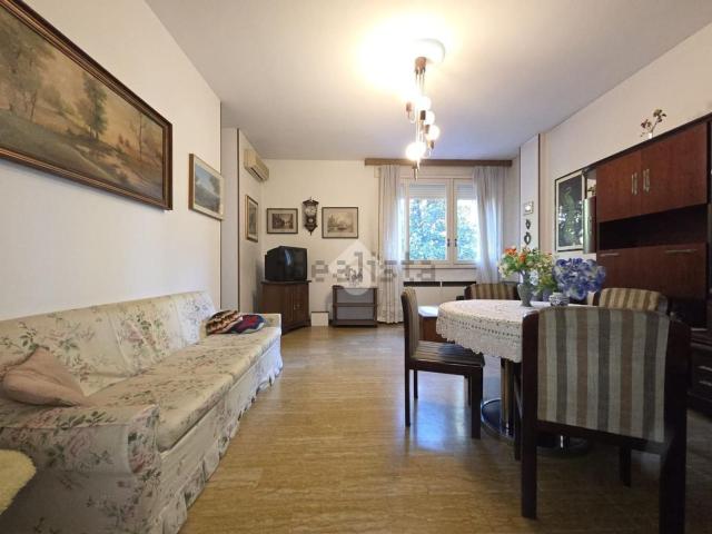 Appartamento in vendita di 110 m² in Via Spartaco, 21