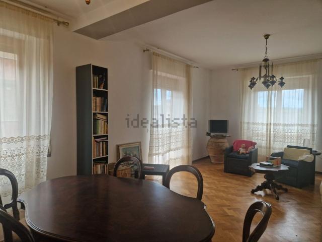 Appartamento in vendita di 110 m² in Via Po&apos  della Fratta, 23