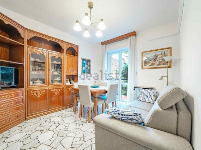 Appartamento in vendita di 110 m² in Via Policarpo Petrocchi, 48