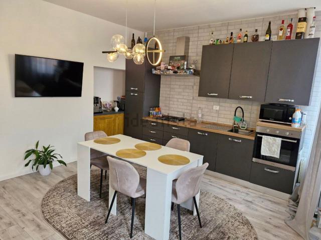 Appartamento in vendita di 110 m² in Via Porta d&apos Amore, 3