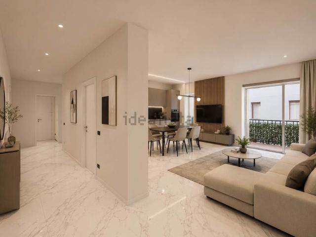 Appartamento in vendita di 110 m² in Via Pavia, 16