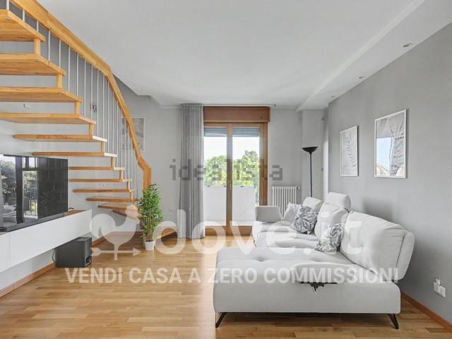 Appartamento in vendita di 110 m² in Via Padre E. Ramin, 41