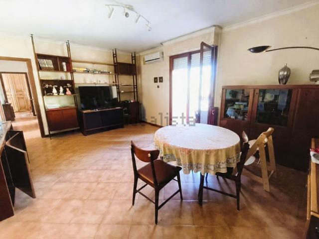 Appartamento in vendita di 110 m² in Via Padre Massaruti, 259