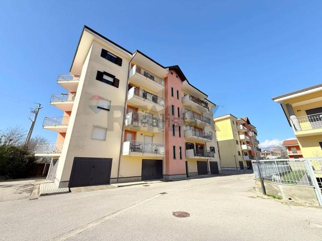 Appartamento in vendita di 110 m² in Via Pagnano Scafa, 20