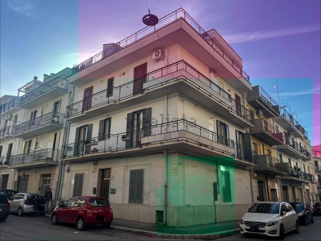 Appartamento in vendita di 110 m² in Via Palermo, 4
