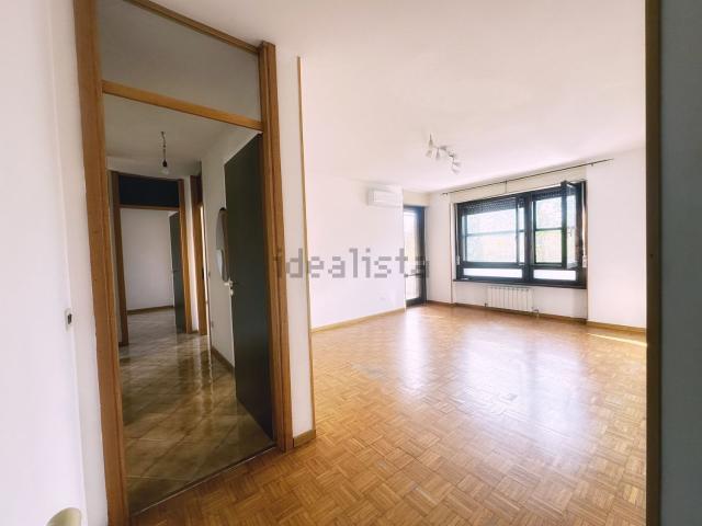 Appartamento in vendita di 110 m² in Via Palestro