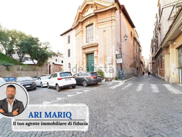 Appartamento in vendita di 110 m² in Via Panisperna, 91