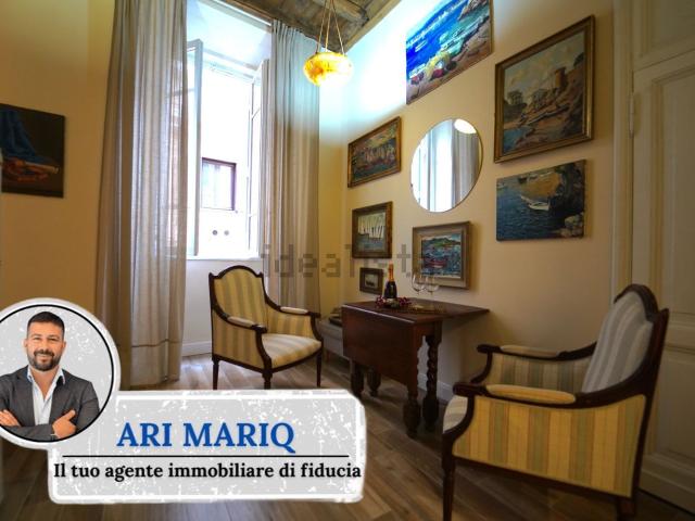 Appartamento in vendita di 110 m² in Via Panisperna, 91