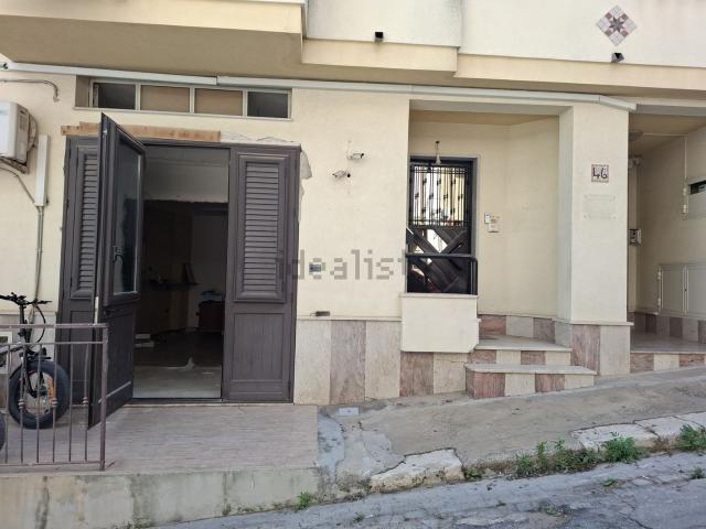 Appartamento in vendita di 110 m² in Via Papa Giovanni XXIII, 46