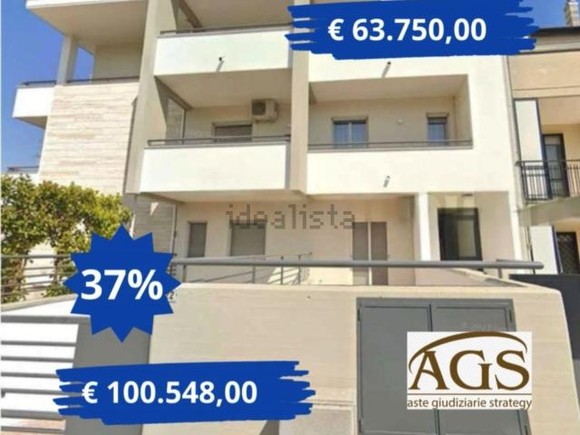 Appartamento in vendita di 110 m² in Via Peucetia, 20