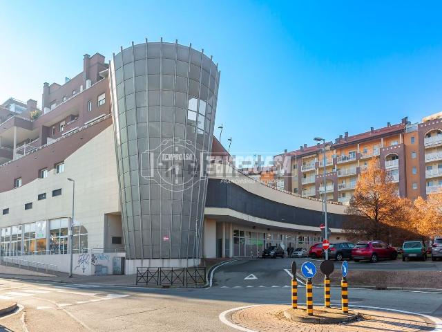 Appartamento in vendita di 110 m² in Via Peschiera, 5