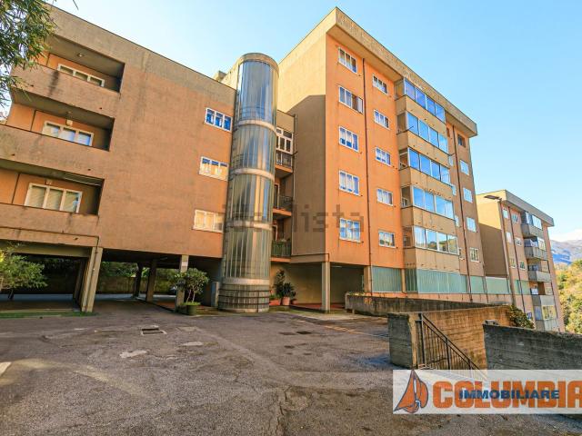 Appartamento in vendita di 110 m² in Via Piero Calamandrei, 119