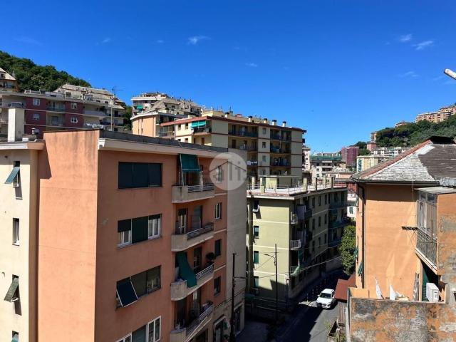 Appartamento in vendita di 110 m² in Via Piero Pinetti