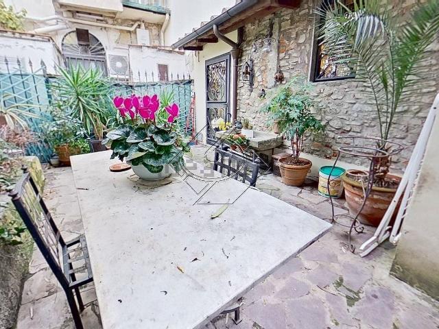 Appartamento in vendita di 110 m² in Via Pierluigi da Palestrina