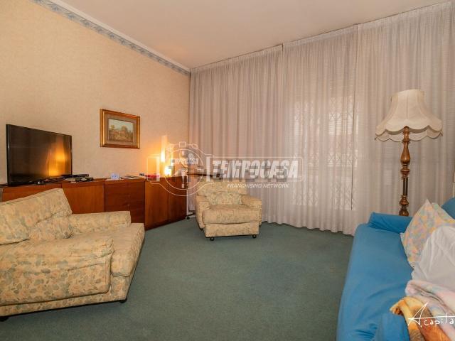 Appartamento in vendita di 110 m² in Via Pietro Mascagni, 94