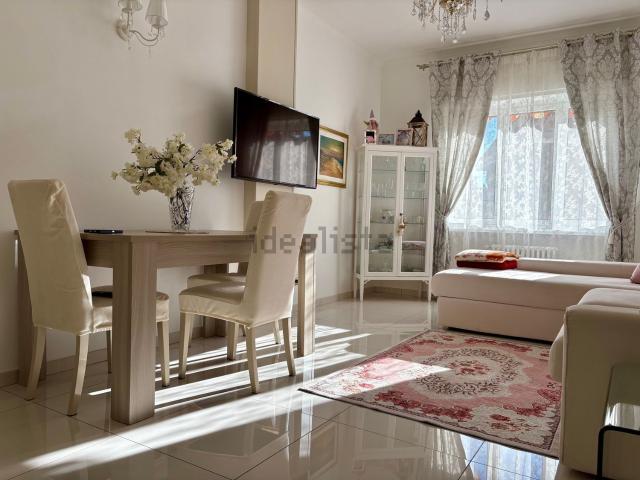 Appartamento in vendita di 110 m² in Via Pietro Agosti