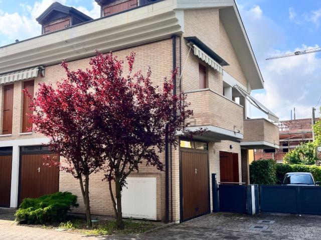 Appartamento in vendita di 110 m² in Via Pietro Bembo, 4