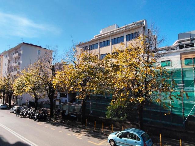 Appartamento in vendita di 110 m² in Via Pietro Castellino