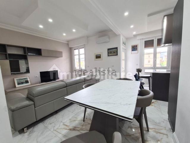 Appartamento in vendita di 110 m² in Via Pietro Carnesecchi, 10