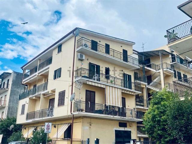 Appartamento in vendita di 110 m² in Via Pietro de Franco