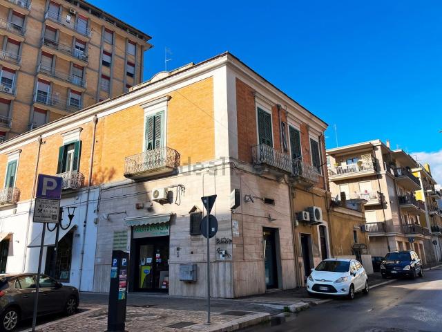Appartamento in vendita di 110 m² in Via Pietro Scrocco, 24