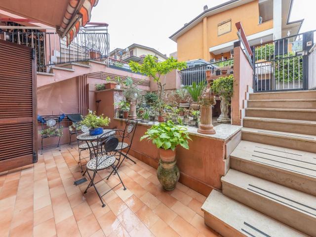 Appartamento in vendita di 110 m² in Via Platone