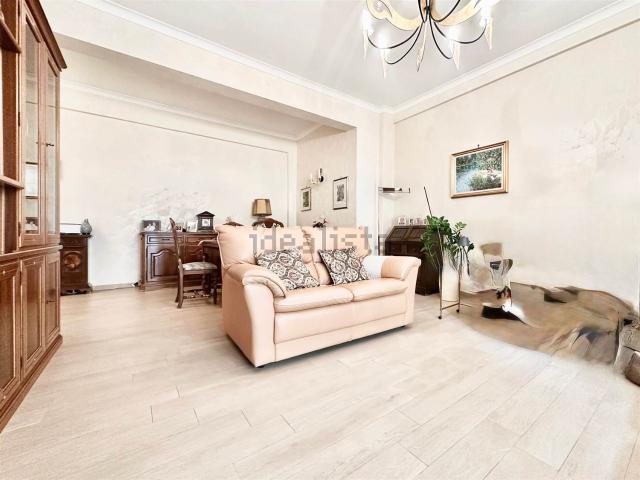 Appartamento in vendita di 110 m² in Via Principessa Pignatelli