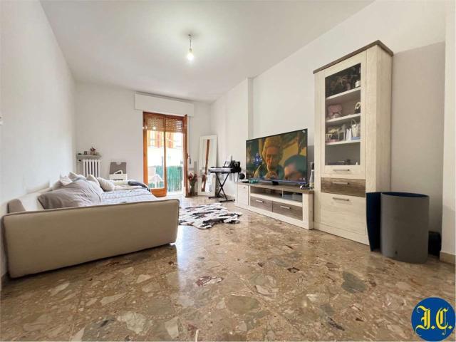 Appartamento in vendita di 110 m² in Via Quadrato, 31