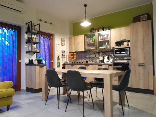 Appartamento in vendita di 110 m² in Via Quirino Roscioni