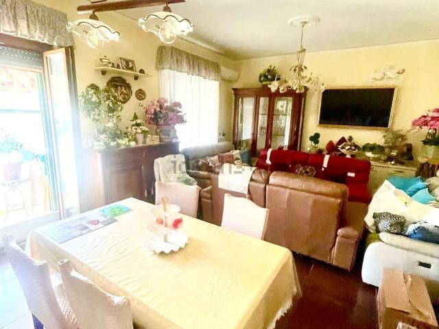 Appartamento in vendita di 110 m² in Via Roberto Vitale, 6
