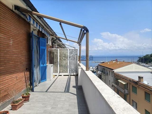 Appartamento in vendita di 110 m² in Via Roma, 55