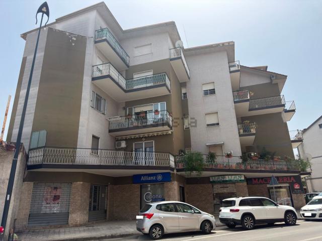 Appartamento in vendita di 110 m² in Via Roma
