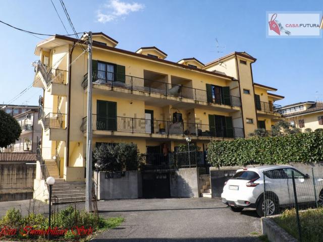 Appartamento in vendita di 110 m² in Via Roma