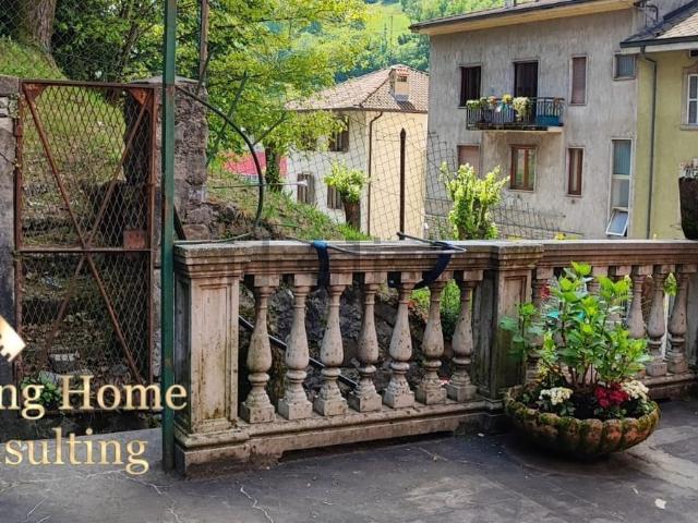 Appartamento in vendita di 110 m² in Via Roma