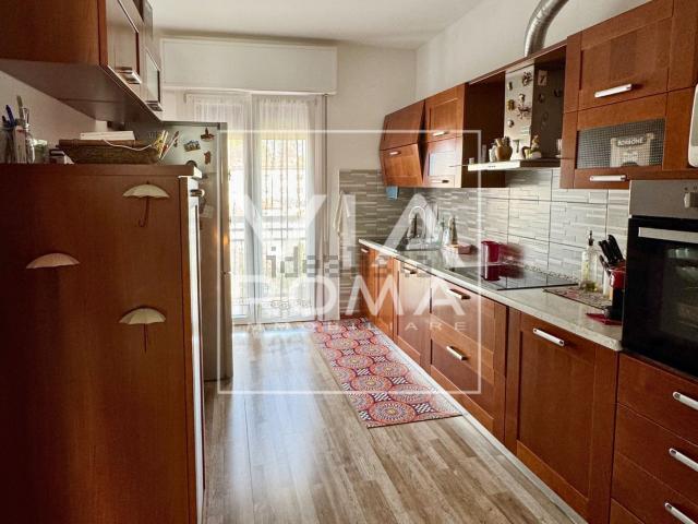 Appartamento in vendita di 110 m² in Via Roma, 347