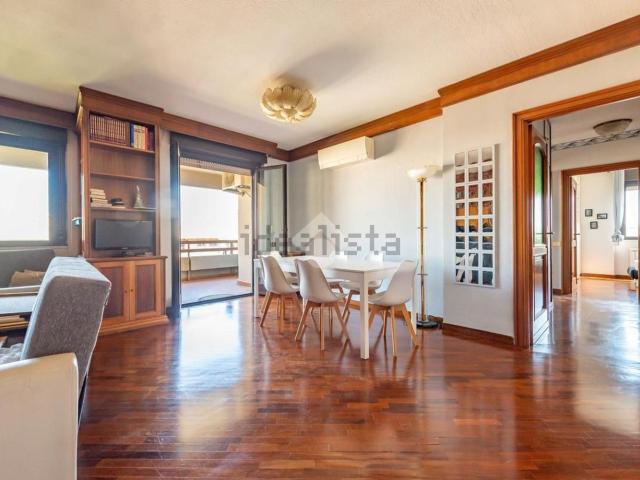 Appartamento in vendita di 110 m² in Via Romano Calò