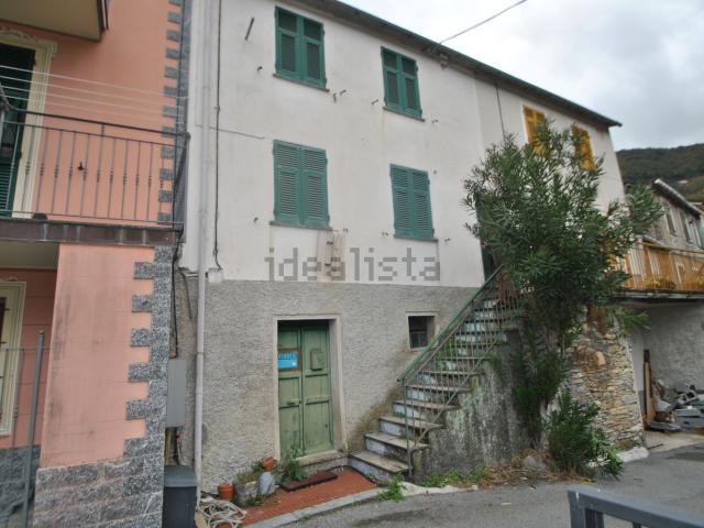 Appartamento in vendita di 110 m² in Via Rosaguta