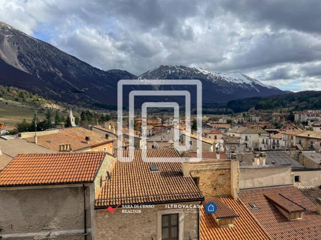 Appartamento in vendita di 110 m² in Via Regina Margherita, 5