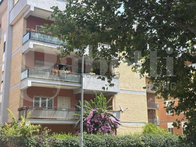 Appartamento in vendita di 110 m² in Via Renato Fucini, 30
