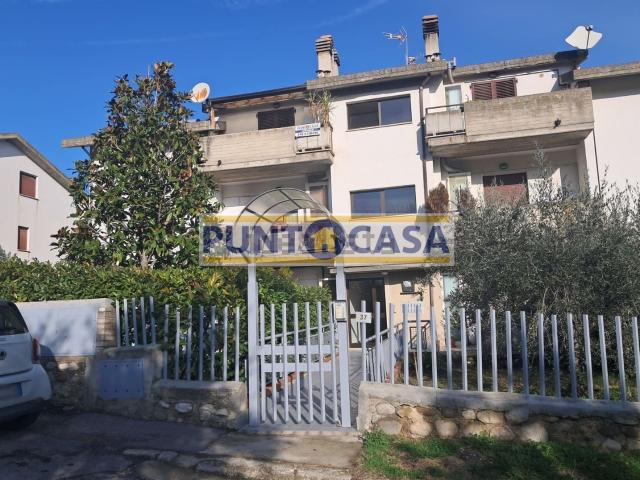 Appartamento in vendita di 110 m² in Via Renato Guttuso, 37
