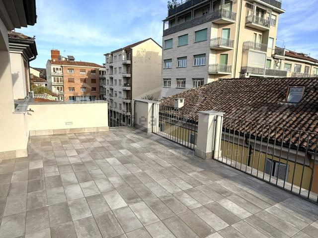 Appartamento in vendita di 110 m² in Via Repubblica Astese, 13