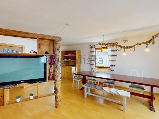 Appartamento in vendita di 110 m² in Via Rienza