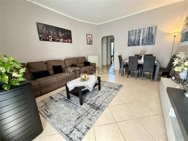 Appartamento in vendita di 110 m² in Via Rio dei Combattenti