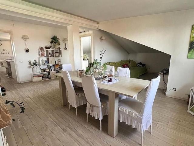 Appartamento in vendita di 110 m² in Via Rio Fratta, 54