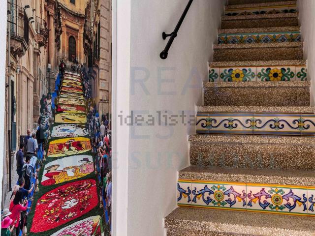 Appartamento in vendita di 110 m² in Via Tommaso Fazello, 228