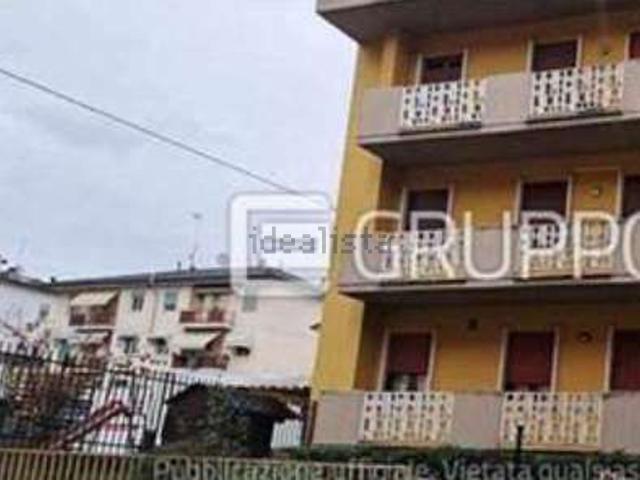 Appartamento in vendita di 110 m² in Via Torino, 33
