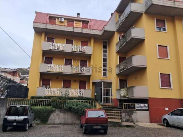 Appartamento in vendita di 110 m² in Via Torino, 33